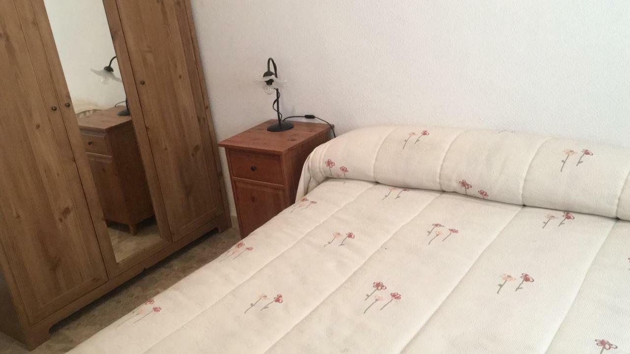 Casa Hurtado Coria del Río Eksteriør billede